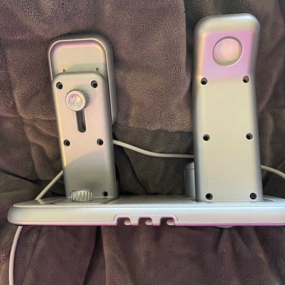 Multi Device Charging Dock - Picture 4 of 6